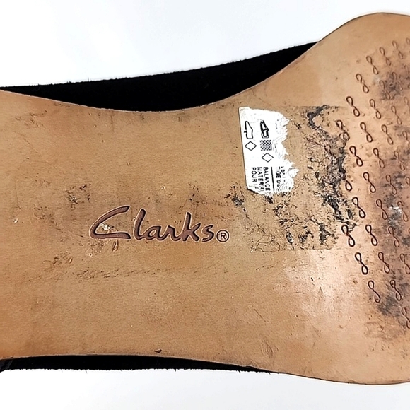Clarks Somerset Ankle Boots Black Suede Studded Wrap Around Strap Side  Zip 8.5M - Picture 12 of 16